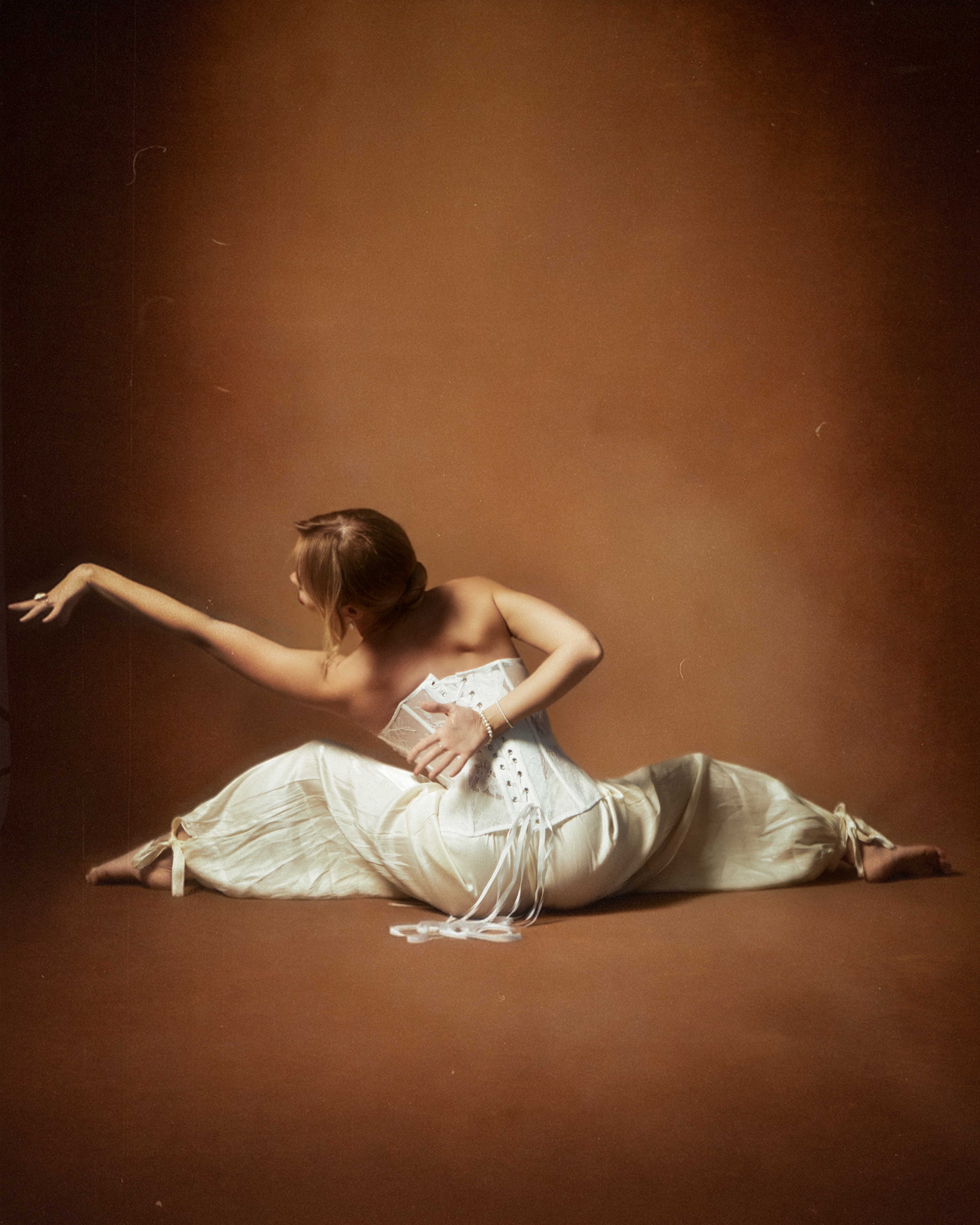 ELIZABETH, фото 6