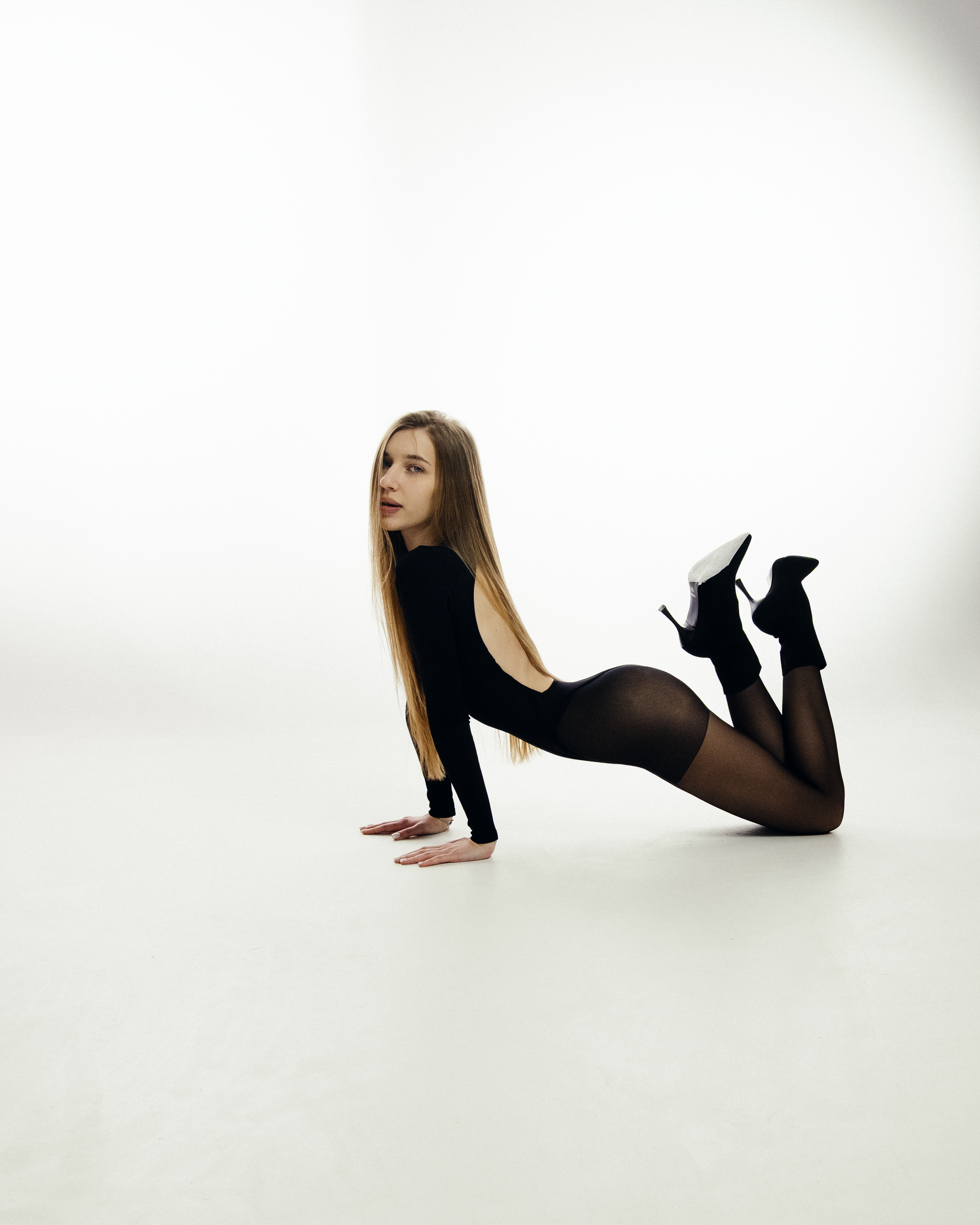 SVETLANA, фото 9